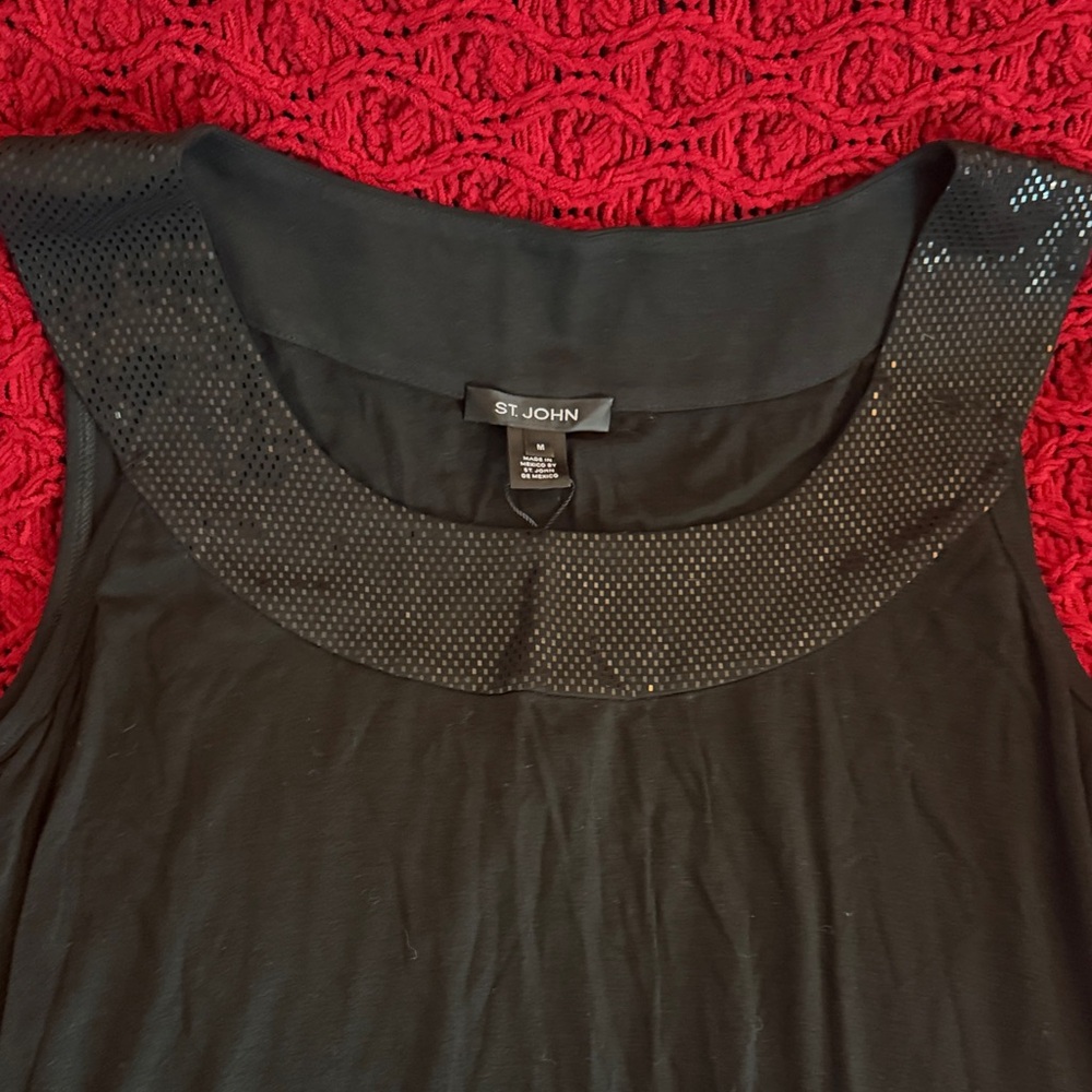 St. John Black Tank Top with Textured Collar